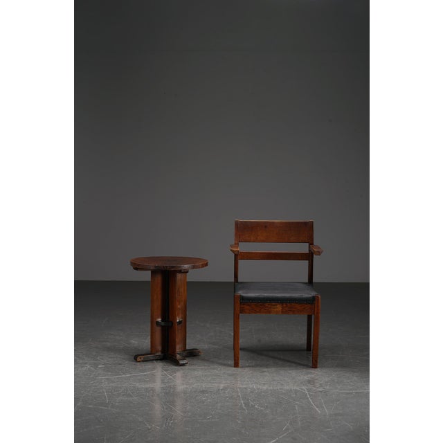 period: 1920s origin: The Netherlands dimensions: h62.5 x w34 x d34.5 cm material: wood I have official proof of...