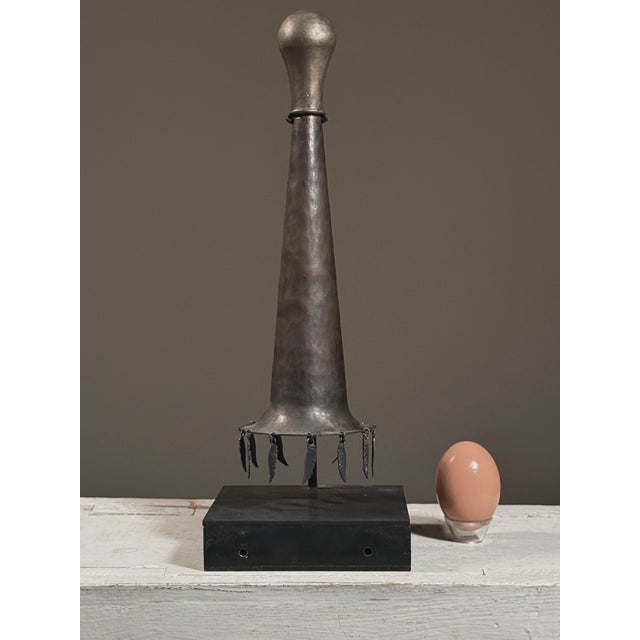 Vintage Postmodernist Minimalist Metal Horn Shaped Sculpture on Custom Stand For Sale - Image 4 of 8