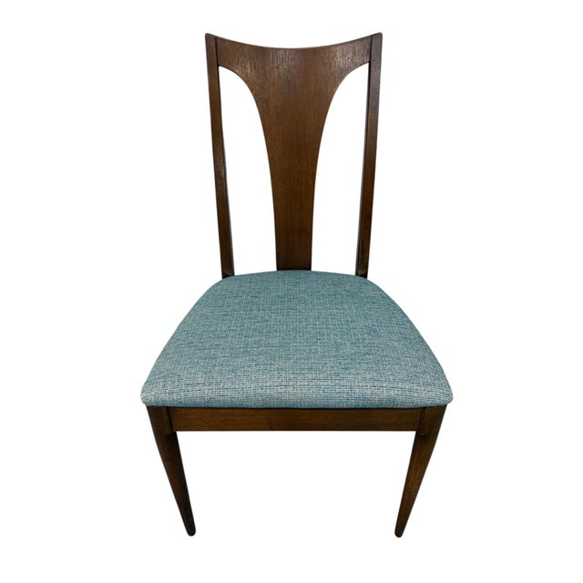 Broyhill Brasilia Mid-Century Modern Broyhill Brasilia Walnut Dining Chairs - Set of 8 For Sale - Image 4 of 6