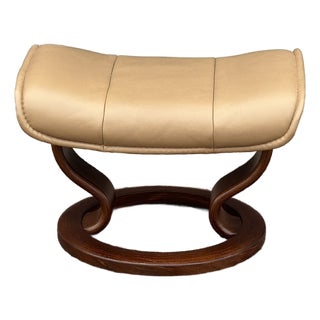 Vintage Ekornes Stressless Ottoman or Footstool in Camel Leather For Sale
