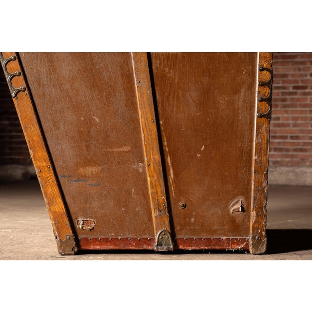 Brown Antique Wooden Lyon & Healy Harp Case For Sale - Image 8 of 14