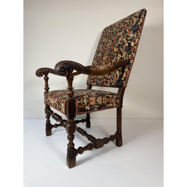 17th Century Carved Walnut Armchair, Lombardy, 1600 For Sale - Image 3 of 18