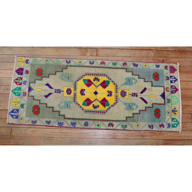Zabihi Collection Mid-20th Century Dazzling Turkish Anatolian Mat Size Rug - 1'8" x 3'11" For Sale In New York - Image 6 of 6