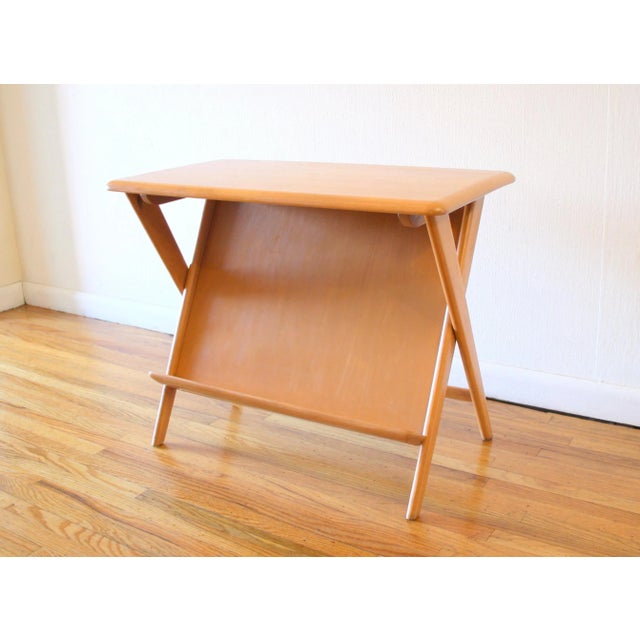 Mid Century Modern Table With Magazine Rack by Heywood Wakefield For Sale In Philadelphia - Image 6 of 6