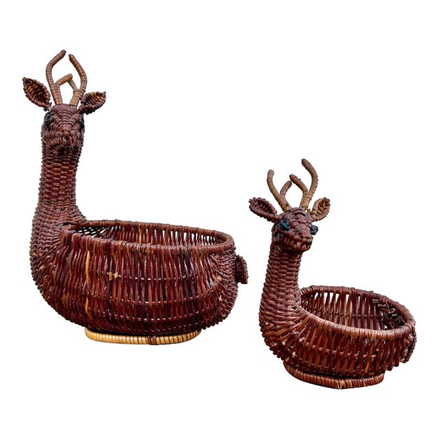 Vintage Wicker Deer/Reindeer Nesting Baskets- A Pair For Sale