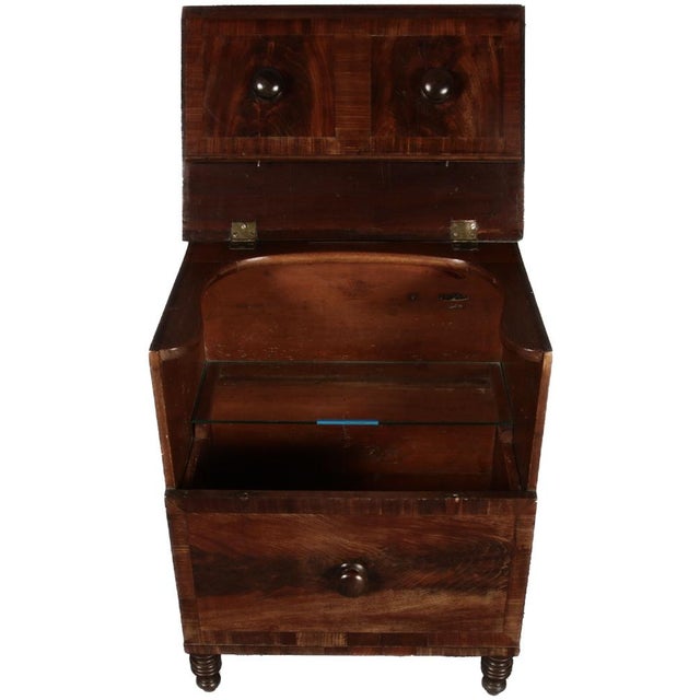 Small Antique English House Bar in Mahogany, 1840 For Sale - Image 4 of 18