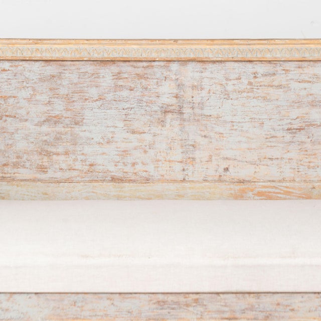 Early 19th Century Swedish Gustavian Gray Painted Bench Settee For Sale - Image 6 of 13