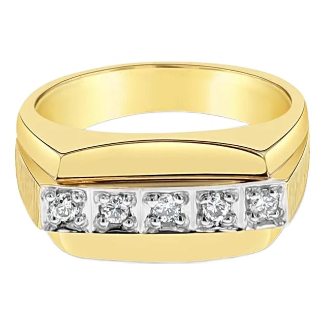 Horizontal Diamond Band with Satin Finish, Size 4 For Sale