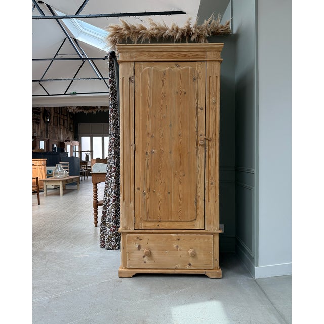 English Pine Bonnetière, 1890s For Sale - Image 13 of 13