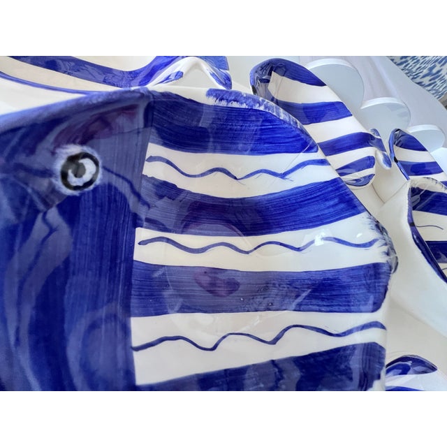 Blue Handmade Blue & White La Tavola Fish Snack Bowls- Set of 8 For Sale - Image 8 of 11