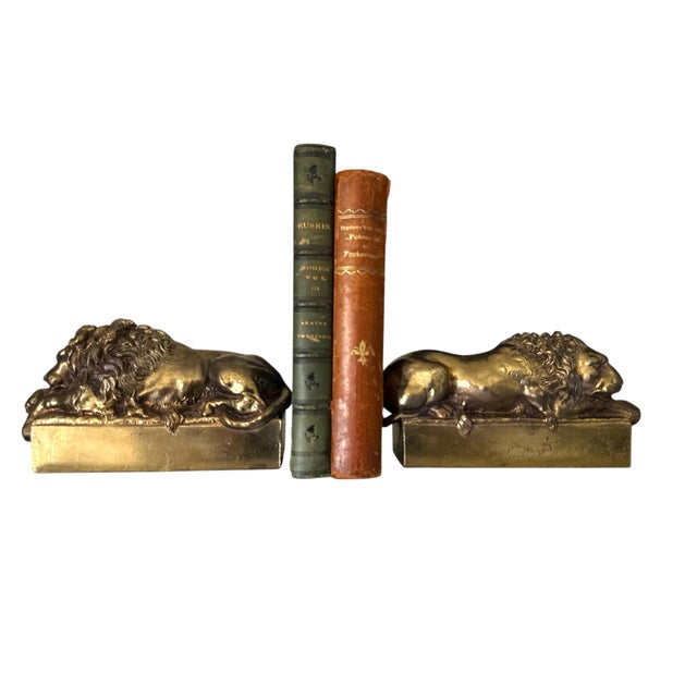 Grand Tour Vintage Neoclassical Cast Brass Lion Bookends After Antonio Canova - A Pair For Sale - Image 3 of 7