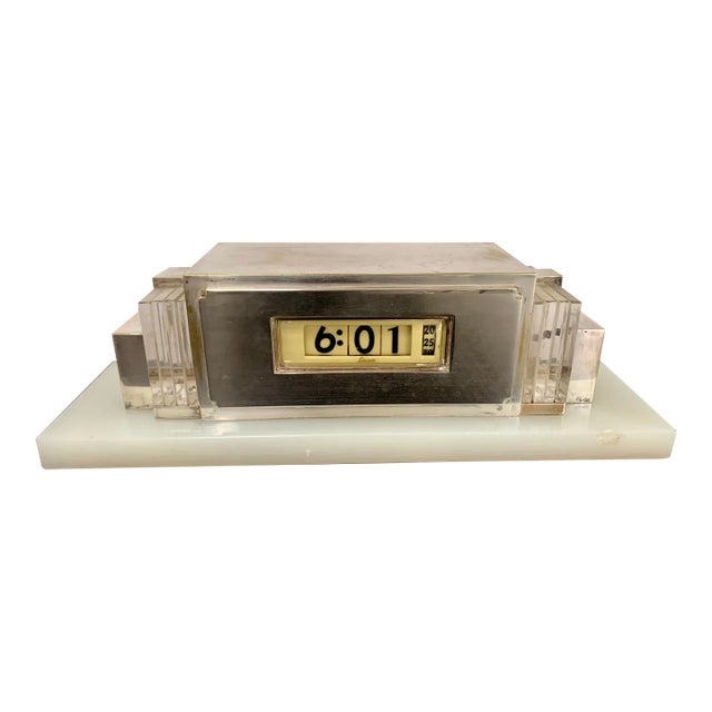 1930s Lawson Art Deco Silver Onyx Mantle Clock Model 975 For Sale