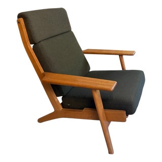 GE-290A Lounge Chair by Hans J. Wegner for Getama, Denmark, 1990s For Sale