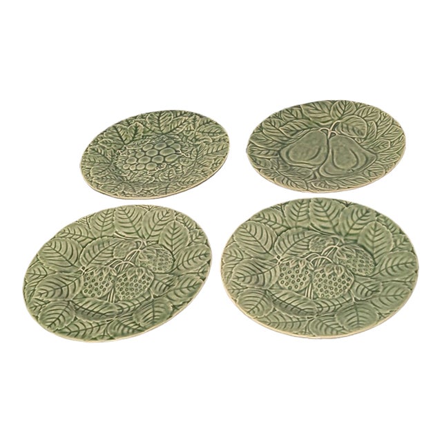 Vintage Bordallo Pinheiro Majolica Green Fruits 8" Plates - Set of 4 For Sale