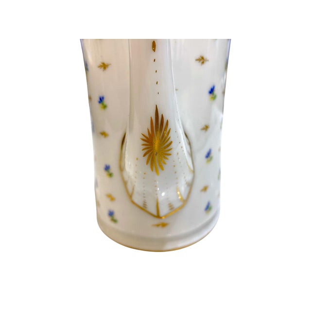 Exquisite 18th/19th Century French Porcelain Teapot Decorated With Cornflower and Gold Leaves Pattern, Possibly Dihl Et Guérhard For Sale - Image 16 of 18