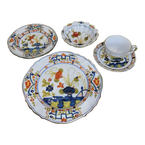 Vintage Amm Faenza Garofano 5-Piece Place Setting - Hand-Painted Italian Majolica