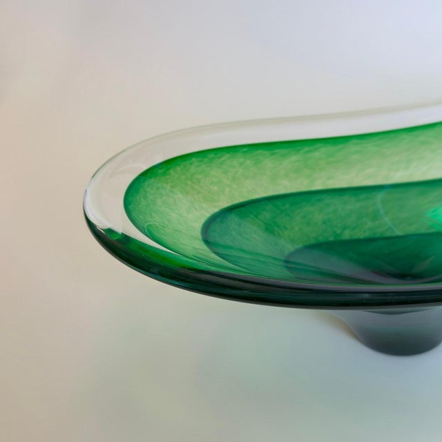 2000 - 2009 Saturn Art Glass Bowl, 2000s For Sale - Image 5 of 10