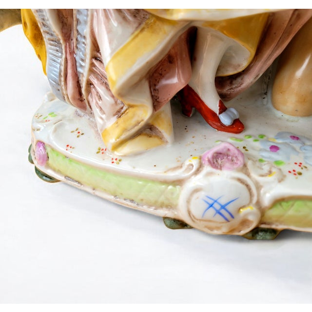 Hand-Painted Porcelain Figurine Group of Italian Rococo Courtship Scene in the 18th-Century from Gräfenthal, Germany, 1960s For Sale - Image 10 of 18