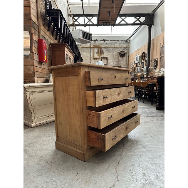 Late 19th Century Beech Chest of Drawers For Sale - Image 4 of 11