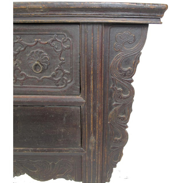 Wood Early 20th Century Reddish Brown Antique Chinese Table with Three Drawers For Sale - Image 7 of 10