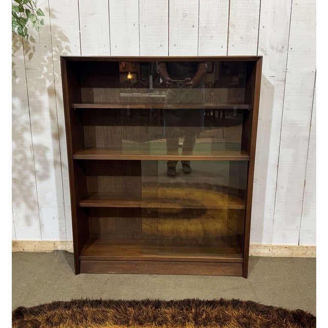 English Mahogany Display Cabinet, 1970s For Sale - Image 12 of 16