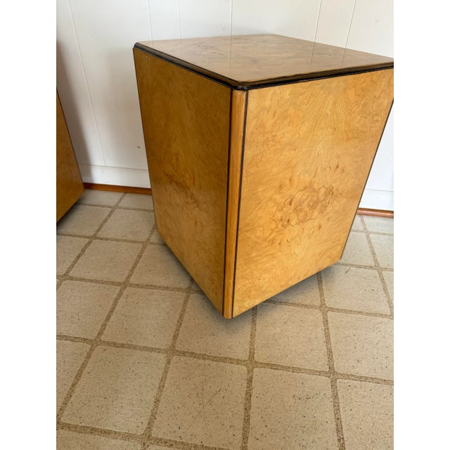 Henredon Pair of Burl Wood Cubes Side Tables "Scene Two" by Henredon For Sale - Image 4 of 6