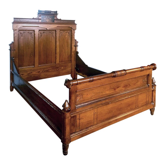 1870s Modern Gothic Bedstead Attributed to Kimbel & Cabus For Sale
