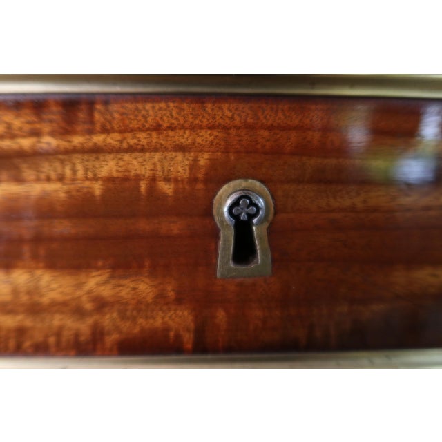 Louis XVI Secretaire in Satinwood For Sale - Image 5 of 15