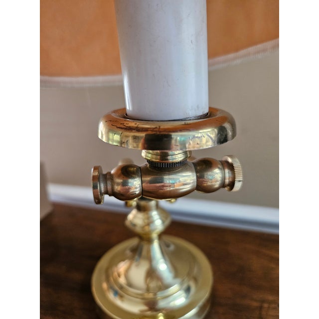 Vintage Brass Adjustable Table Lamp With Classic Pineapple Shade For Sale - Image 10 of 12