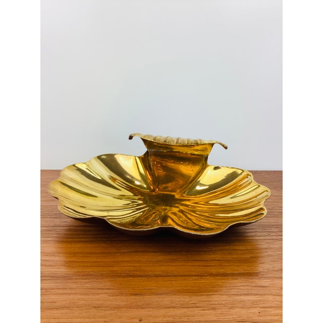 Hollywood Regency Vintage Brass Clam Shell Serving Tray For Sale - Image 3 of 4