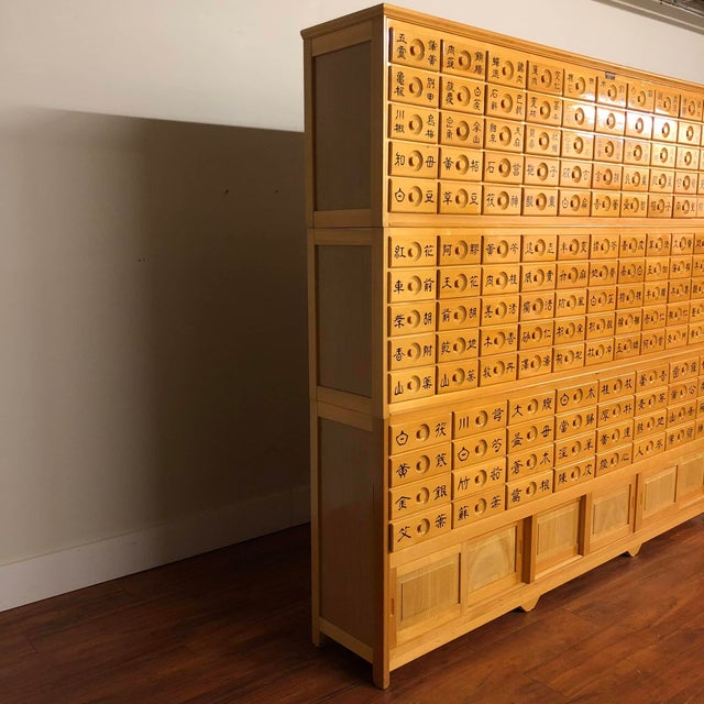 Asian Monumental 3-Piece, 142 Drawer Chinese Apothecary Chest - Made in Korea For Sale - Image 3 of 18