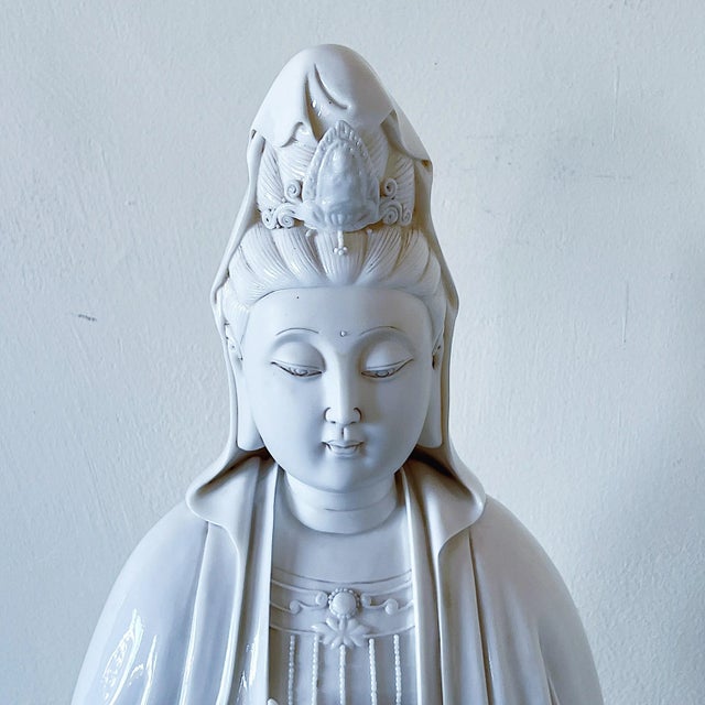 Late 19th Century Antique Large Chinese Seated Kwan Yin Figure on Lotus in Blanc De Chine Glaze For Sale - Image 5 of 11