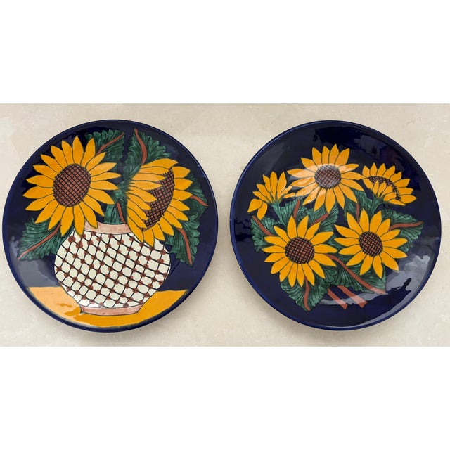 Royal Blue Late 20th Century Mexican Sunflower Wall Plates, a Pair For Sale - Image 8 of 8