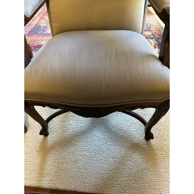French 1980s Guy Chaddock French Régence / Louis XV Style Walnut Armchairs - A Pair For Sale - Image 3 of 11