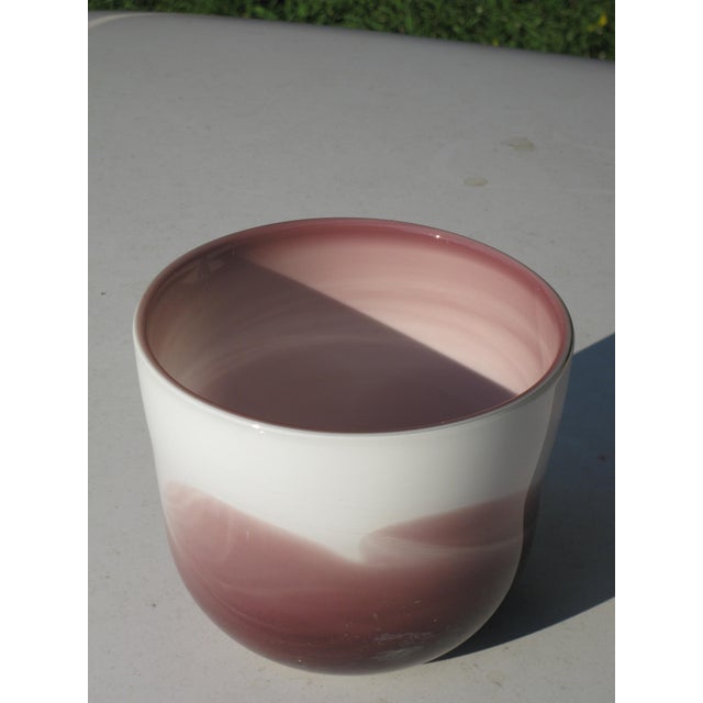 Late 20th Century Hand Blown Bowl Vitrix Hot Glass M B 9/79 For Sale - Image 9 of 10