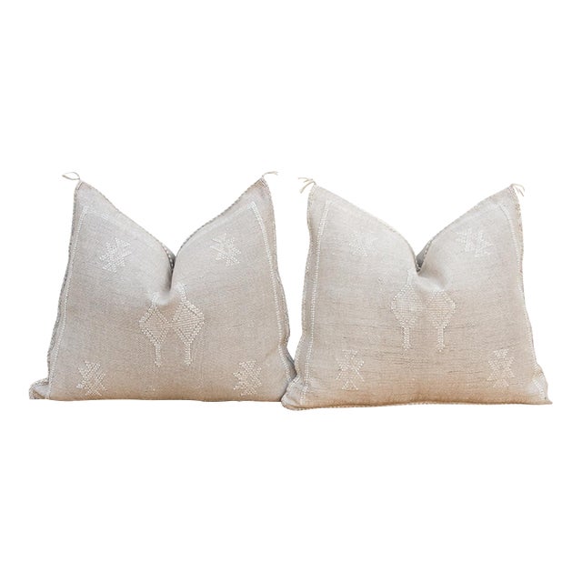 Set of 2, Linen Stag Cactus Silk Moroccan Pillows For Sale