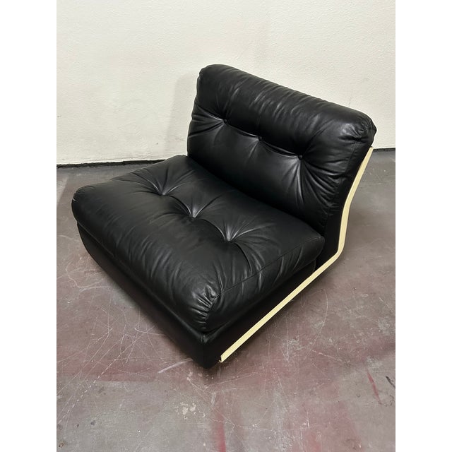 Black Circa 1970 Original Black Leather Amanta Lounge Chairs by Mario Bellini for C&b Italia For Sale - Image 8 of 18