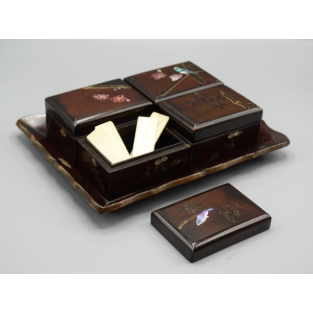 English / Chinese Export Papier Mache Games Box & Contents For Sale - Image 6 of 8