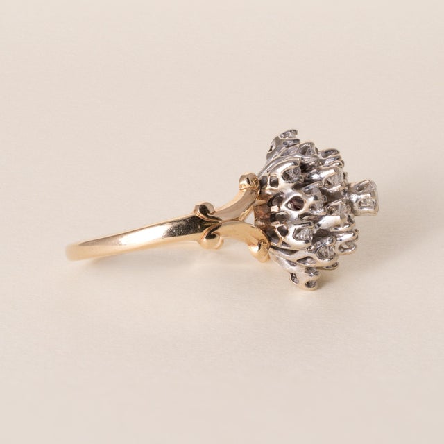 Modern Vintage 14k Two Tone Gold 1 Carat Diamond Cluster Cocktail Ring, Size 8 For Sale - Image 3 of 4