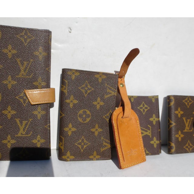 Louis Vuitton Group of 5 Purses- Group of 5 For Sale - Image 9 of 11