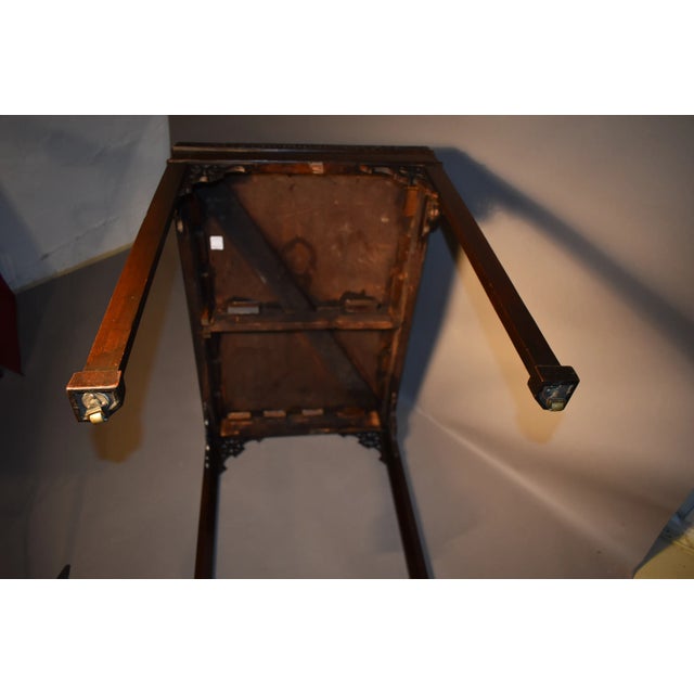 Wood Late 18th Century George III Mahogany Silver Table For Sale - Image 7 of 8