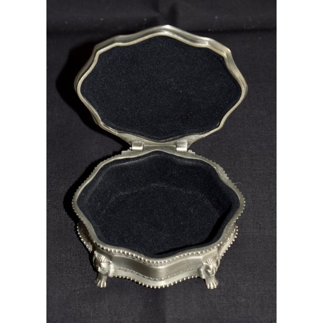 Vintage Metal Trinket Box Lion Paw Feet Santa Sleigh Jewelry Box Velvet Lined For Sale - Image 15 of 15