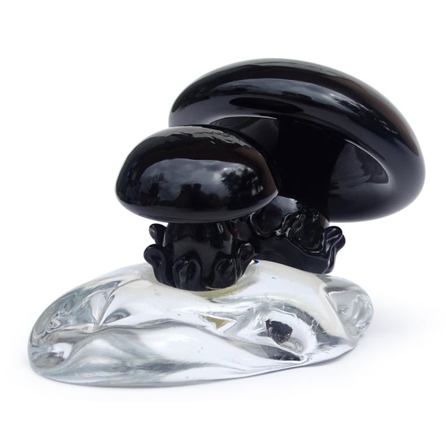 Glass Vintage Seguso Murano Label Black Shiitake or Portobello Mushrooms Italian Art Glass Paperweight Sculpture For Sale - Image 7 of 10