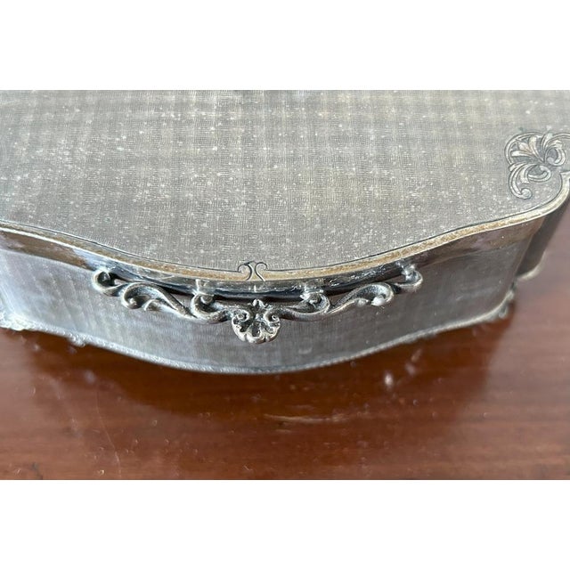 Early 20th Century Art Nouveau Silver Casket, Italy, 1890s For Sale - Image 10 of 17