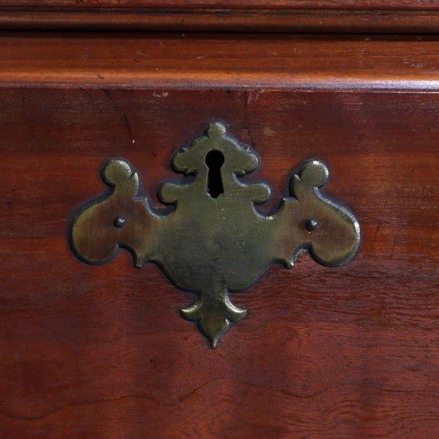 Wood Antique Kindel Queen Anne Style Cherry 11 Drawer Chest With Carved Shell C1930 For Sale - Image 7 of 18
