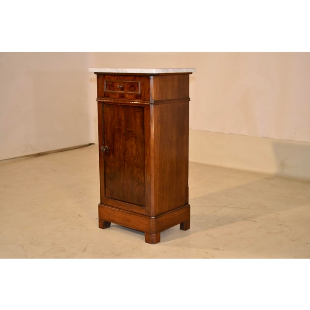 19th Century Walnut Bedside Cabinet With Carrara Marble Top For Sale - Image 4 of 13