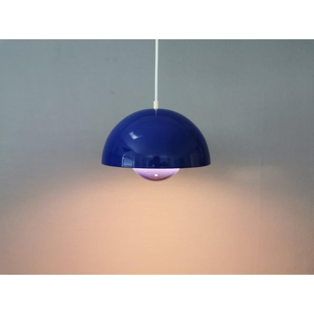 Vintage Danish Flowerpot VP1 Pendant in Enamel by Verner Panton for Louis Poulsen, 1960s For Sale - Image 3 of 13