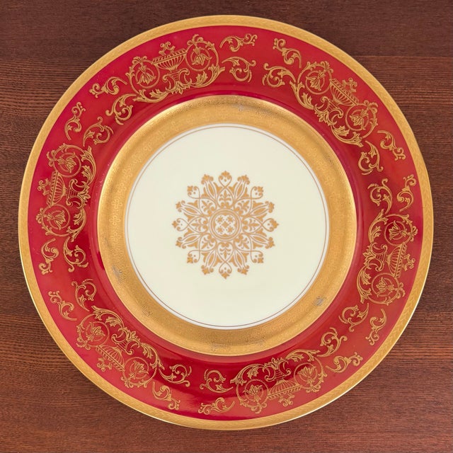 Pickard China 1930s Pickard Red & Gold Czech Bohemian Porcelain Dinner Plates - Set of 8 For Sale - Image 4 of 16