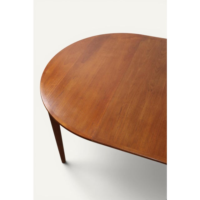 Danish Extendable Round Teak Dining Table, 1960s For Sale - Image 16 of 18