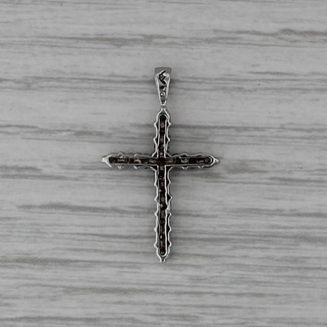 Modern 0.42ctw Diamond Platinum Cross Pendant Fine Religious Jewelry For Sale - Image 3 of 5